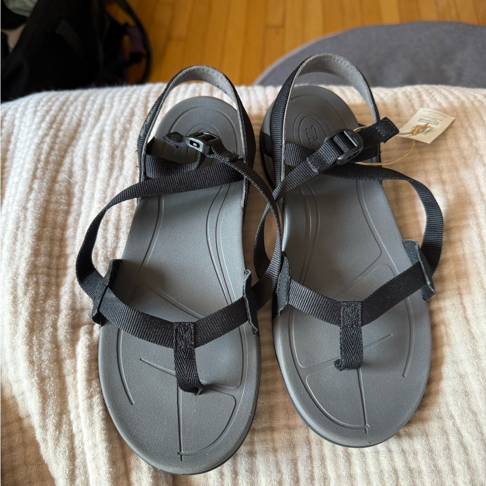 TEVAS Sandals